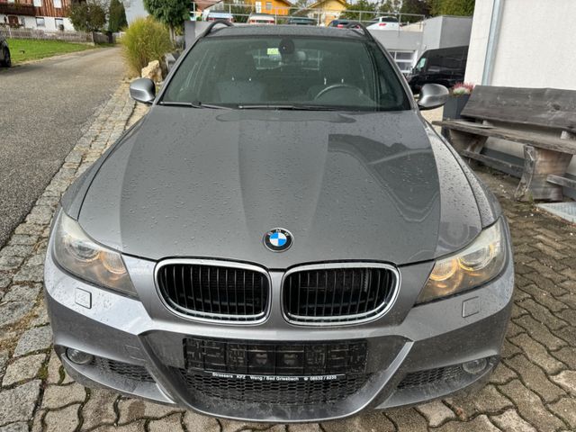 BMW 318 i*M-SPORTPAKET*PANO*BI-XENON*AHK*