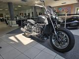 Triumph Rocket 3 Roadster Costum - Triumph