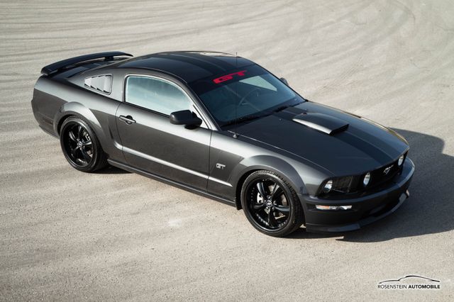 Ford Mustang 4,6 V8 GT Coupé Schalt. R20  Xenon