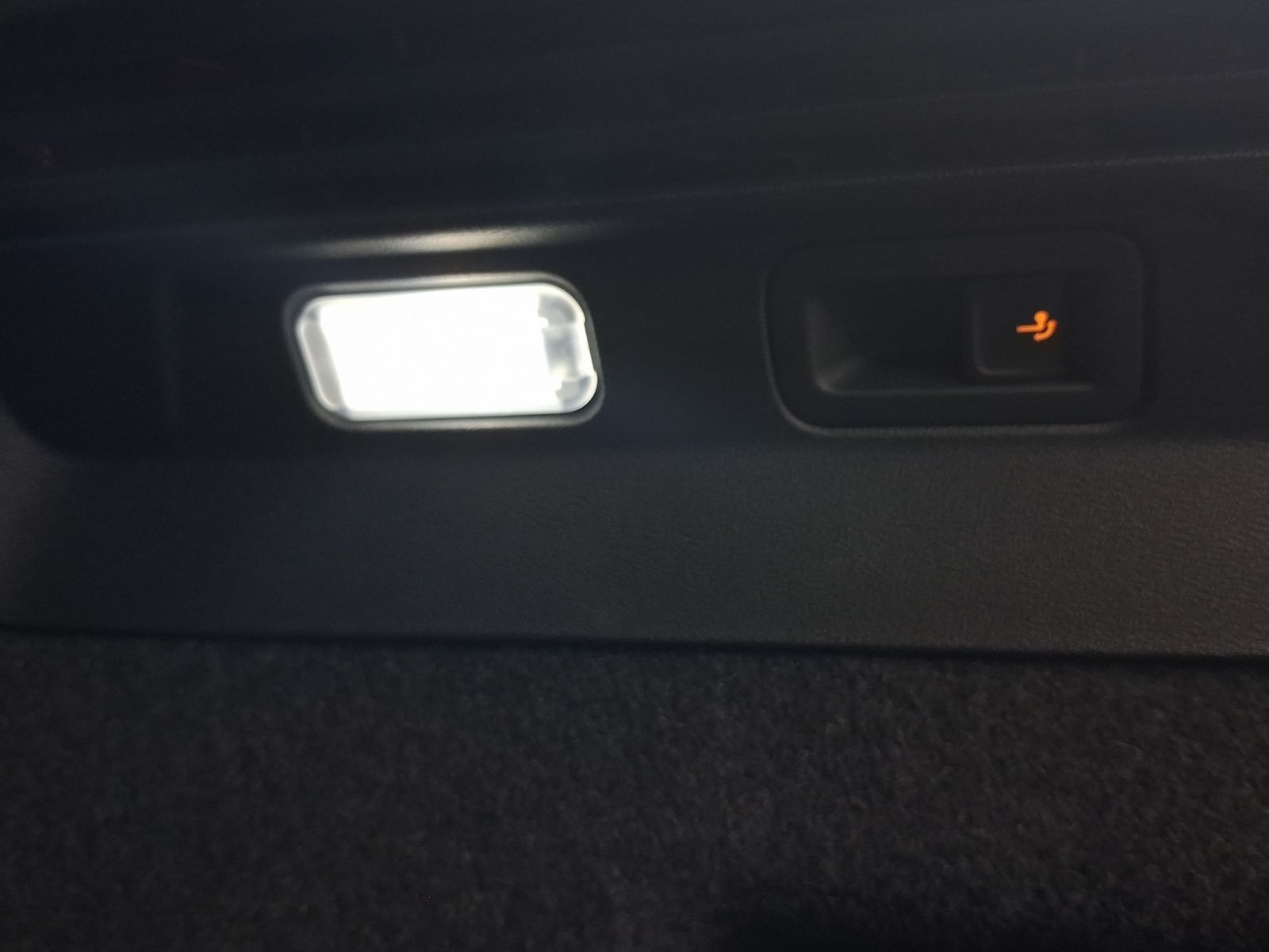 Volkswagen ID.5 Pure 125 kW (170 PS) 52 kWh 1-Gang-Automati foto 24