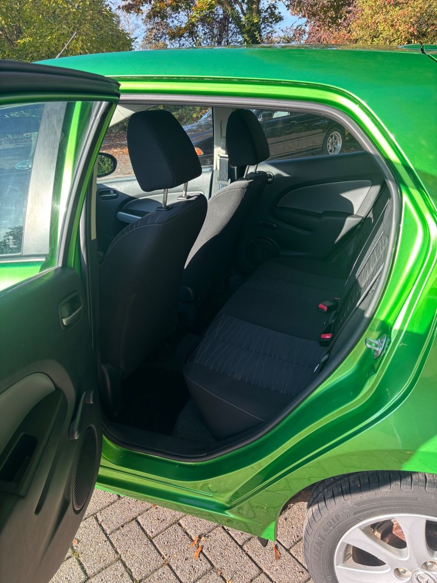 Foto 8 van MAZDA 2