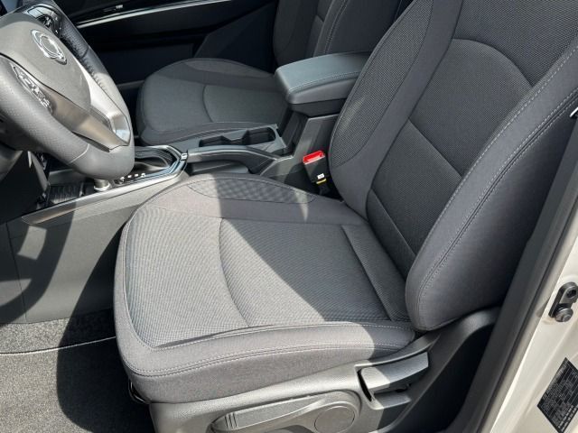 Fahrzeugabbildung KGM Tivoli Nomad Automatic*Klima*Navi*MJ25