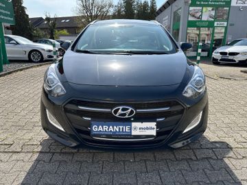 Fahrzeugabbildung Hyundai i30 blue 1.6 CRDi NAVI KAMERA EURO 6