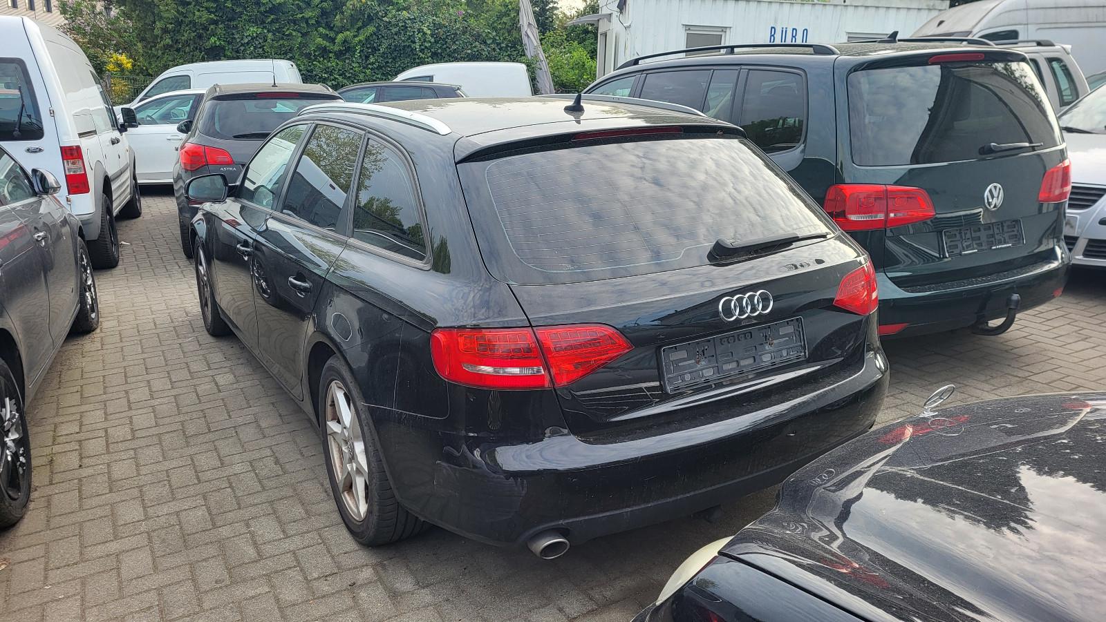Audi A4 2.7 TDI  VOL EXTRA  AUTOMATIK KLIMATR--TIP TO