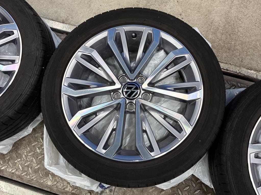 Fahrzeugabbildung Volkswagen T-Roc Sport TSI DSG *Navi*Cam*LED*Sitzhzg*ACC*