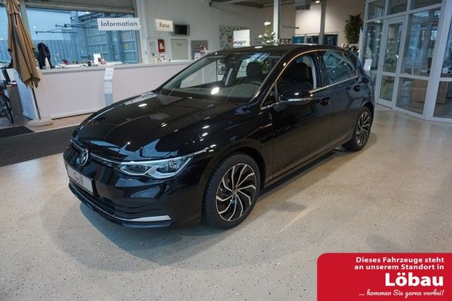 Volkswagen Golf VIII TSI Style Matrix Navi Pano AID ACC PDC