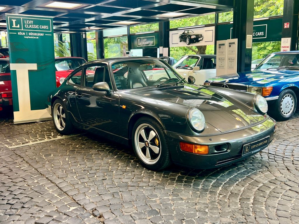 Porsche 964