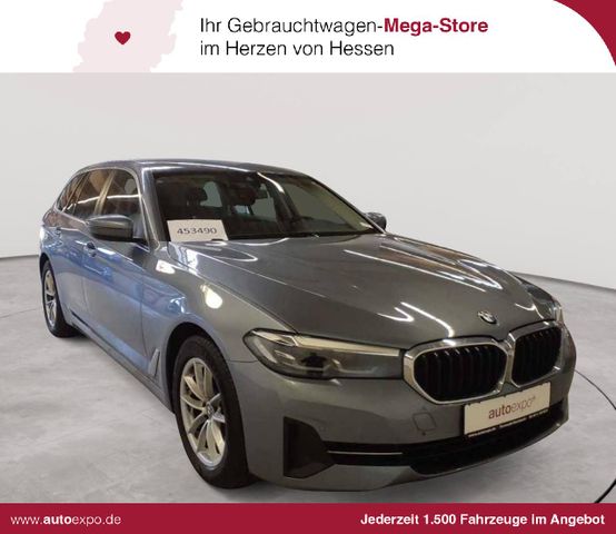 BMW 520i Touring Aut. Leder SHZ Navi LED