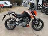 KTM 125 Duke - VON 81 BIS 125 CCM