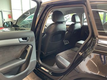 Audi A4 Avant quattro S-LINE*ALCANTARA*NAVI*PDC*MFLK*