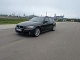 BMW 320i Tuv Facelift Top Zustand ohne Probleme  - BMW 320 aus 2009: Kombi, 320i