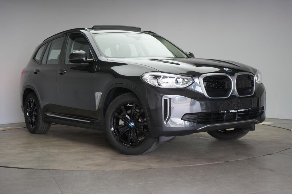 Angebot ansehen BMW iX3