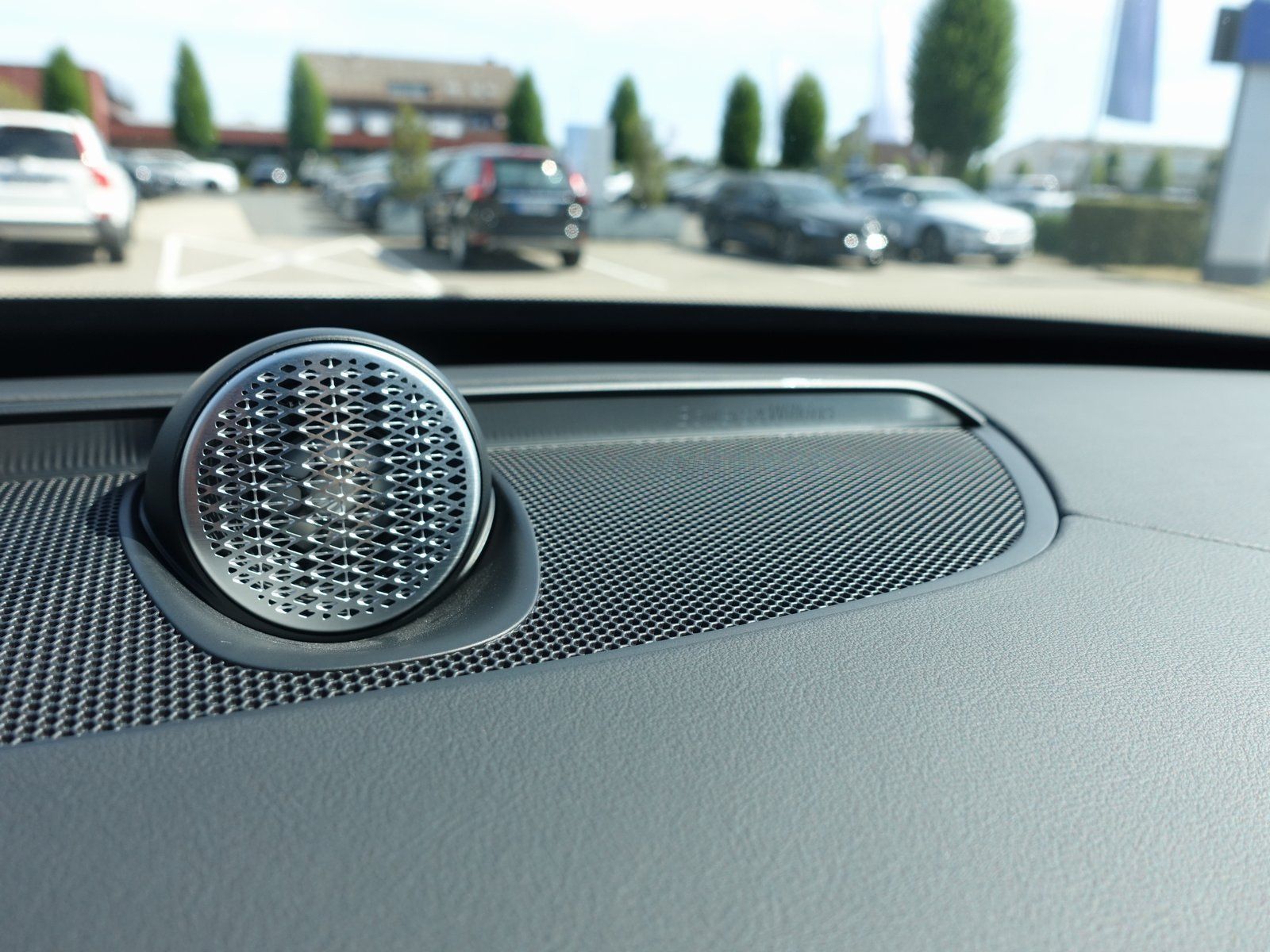 Volvo XC90 Plus T8 AWD Plug-in Hybrid Pano B&W HuD AHK foto 21