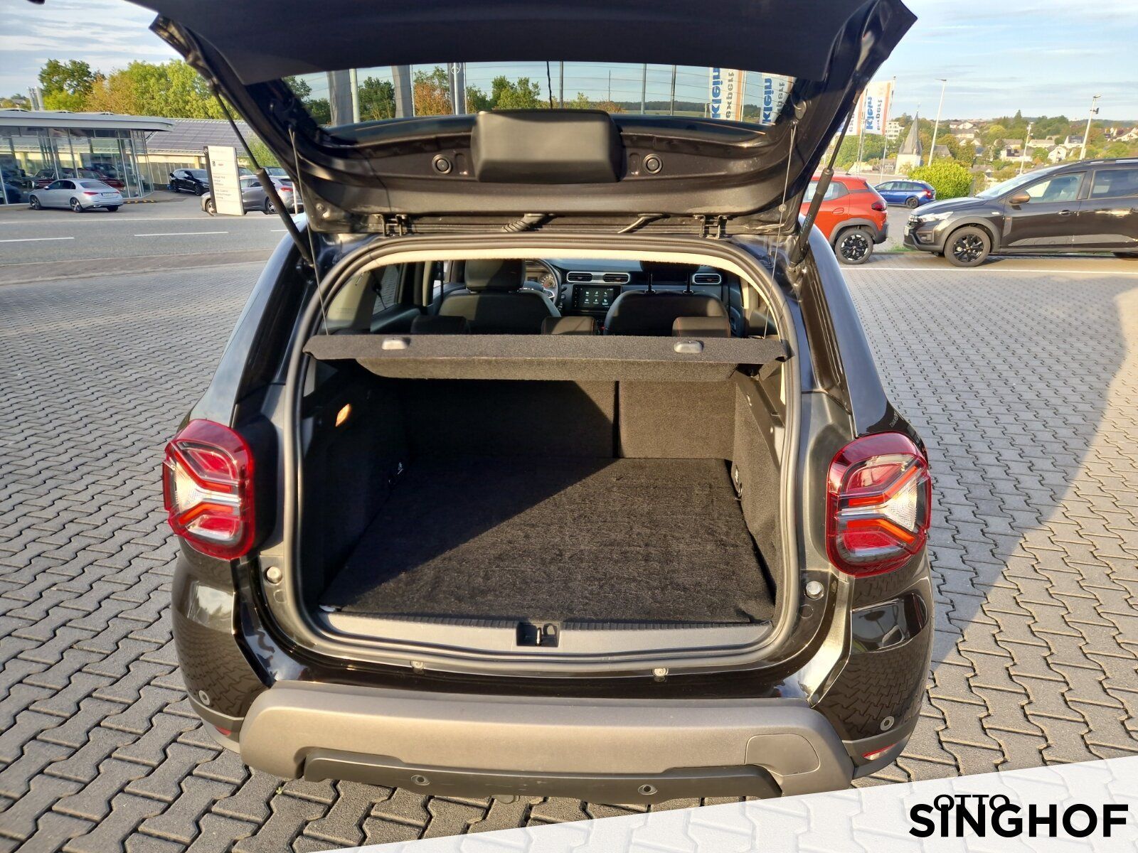 Fahrzeugabbildung Dacia Duster II Extreme Blue dCi 115 4x4 / AHK