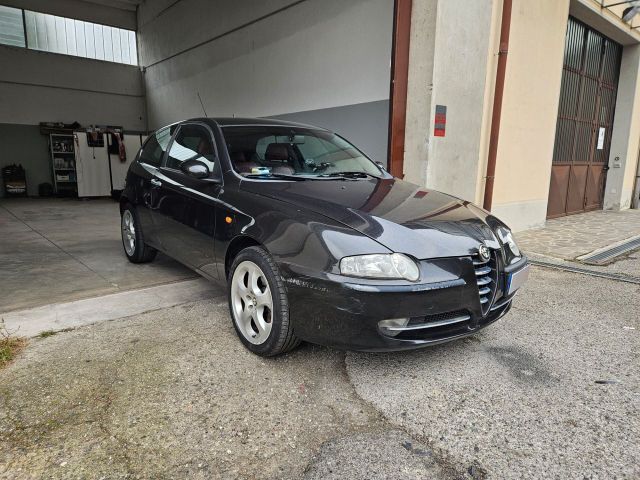 Alfa Romeo 147 1.6i 16V Twin Spark cat 3p. Disti