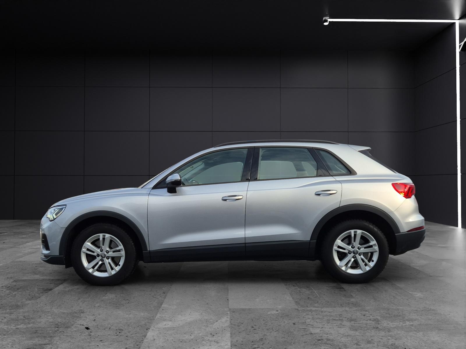 Audi Q3 40 TFSI quattro S-tronic Matrix Navi STHZ ACC, миниатюра 2
