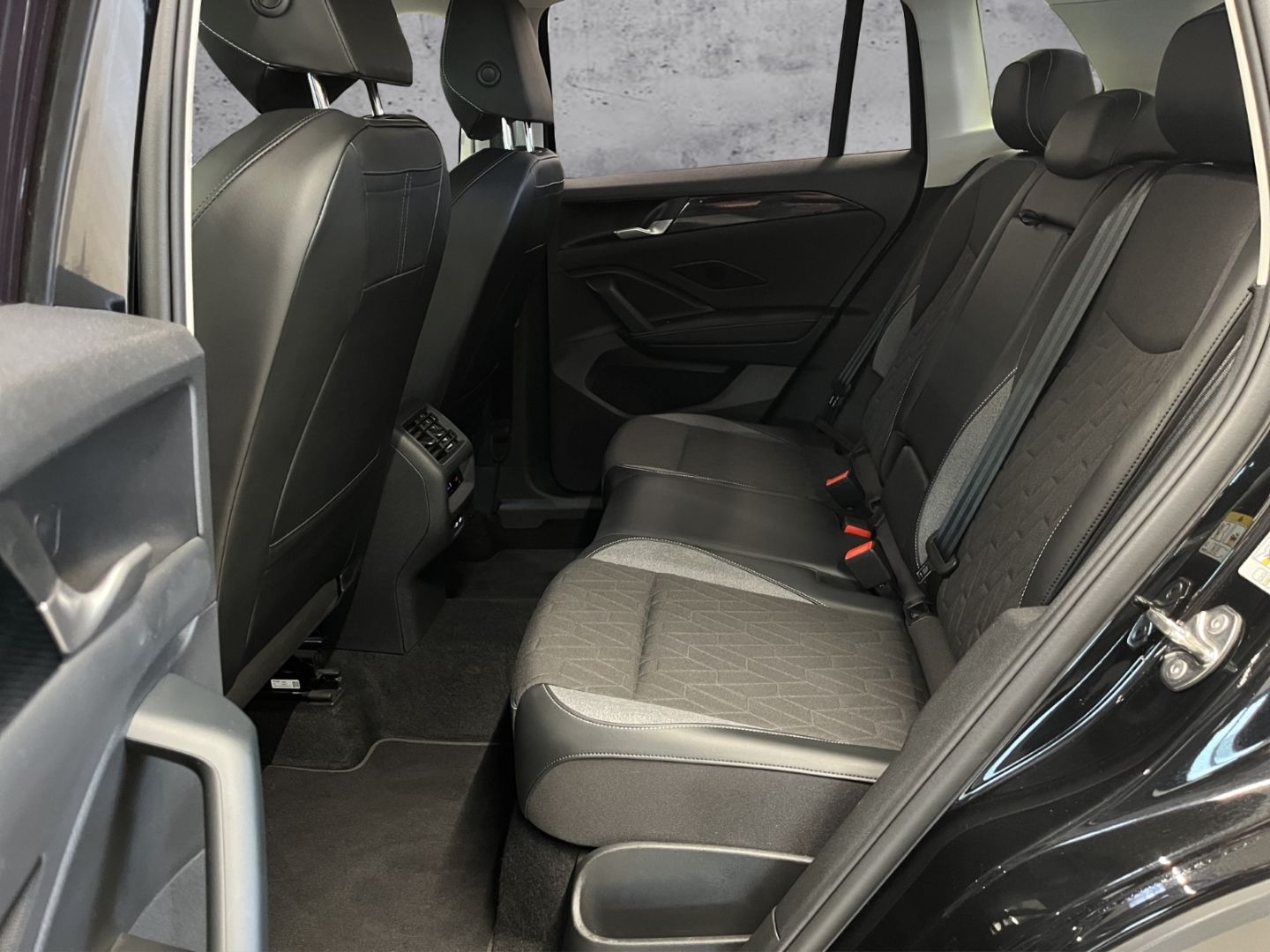 Volkswagen Tiguan - Bild 10