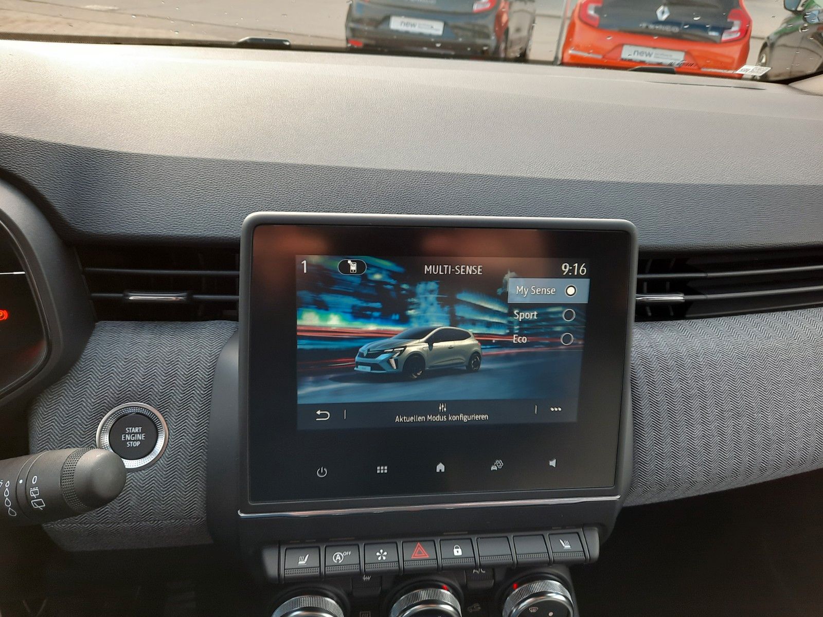 Renault Clio - Bild 17