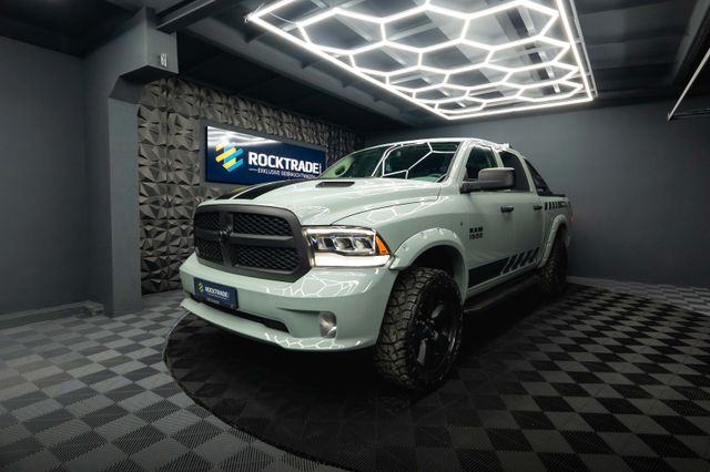 Dodge RAM 5.7 V8 HEMI 4x4 OFFROAD Night-Paket *LED*AHK