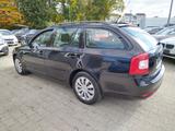 Skoda Octavia Combi 1.6 TDI GreenLine+KLIMA+SHZ+PDC - Skoda Octavia aus 2009 mit Diesel-Antrieb
