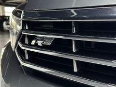VW Passat Highline RLine Leder Pano 190 R-Line