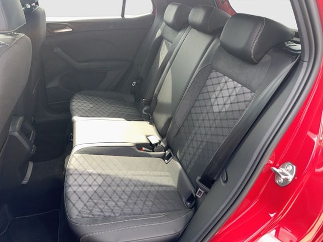 T-Cross 1.5 TSI R-LINE DSG NAVI REAR VIEW MATRIX