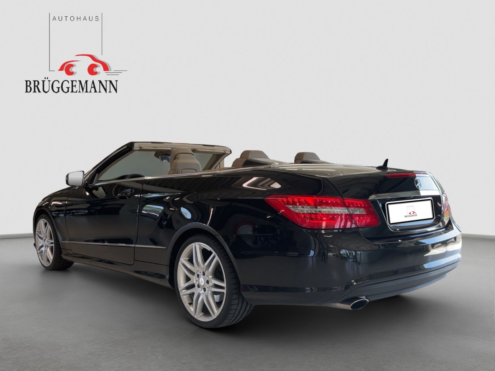 Fahrzeugabbildung Mercedes-Benz E 250 CGI AMG-Paket, H-K Sound, Memory