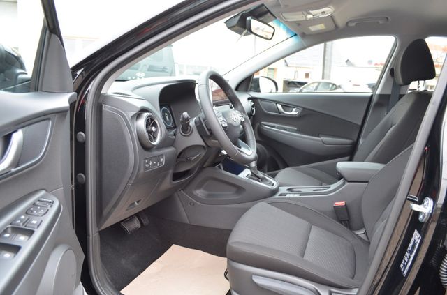 Hyundai KONA 1.6 GDi DCT HYBRID HEV TREND+NAVI+LED