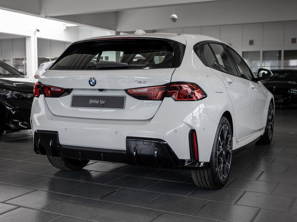 BMW 120 - Bild 5