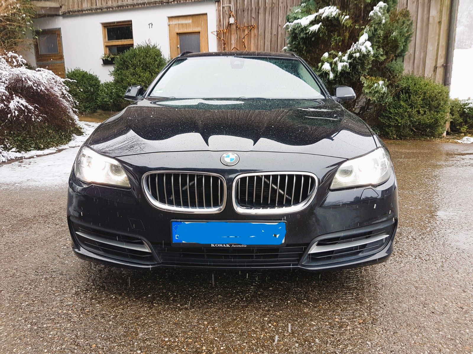 BMW 520d xDrive Touring A -