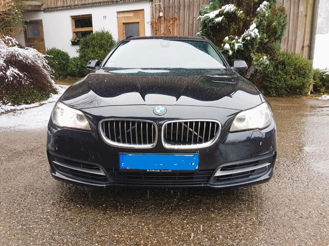 BMW 520d xDrive Touring A -