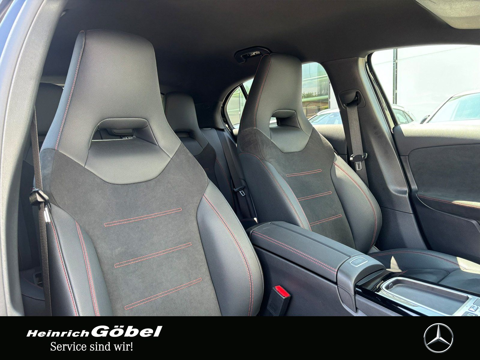 Fahrzeugabbildung Mercedes-Benz A 200 AMG*TOTWINKEL*DISTRONIC*KAMERA*AMBIENTEBEL