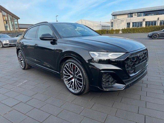 Audi Q8 55 TFSI quattro-MY2025-CARBON-Panorama-HD Mat