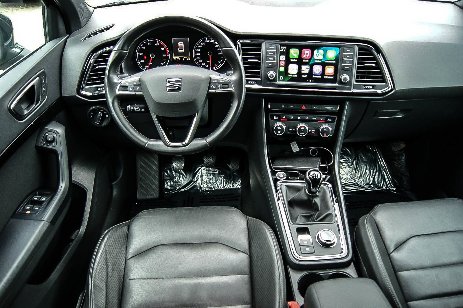 Fahrzeugabbildung SEAT Ateca 1.4TSI Xcellence LEDER NAVI 360°KAMERA ACC