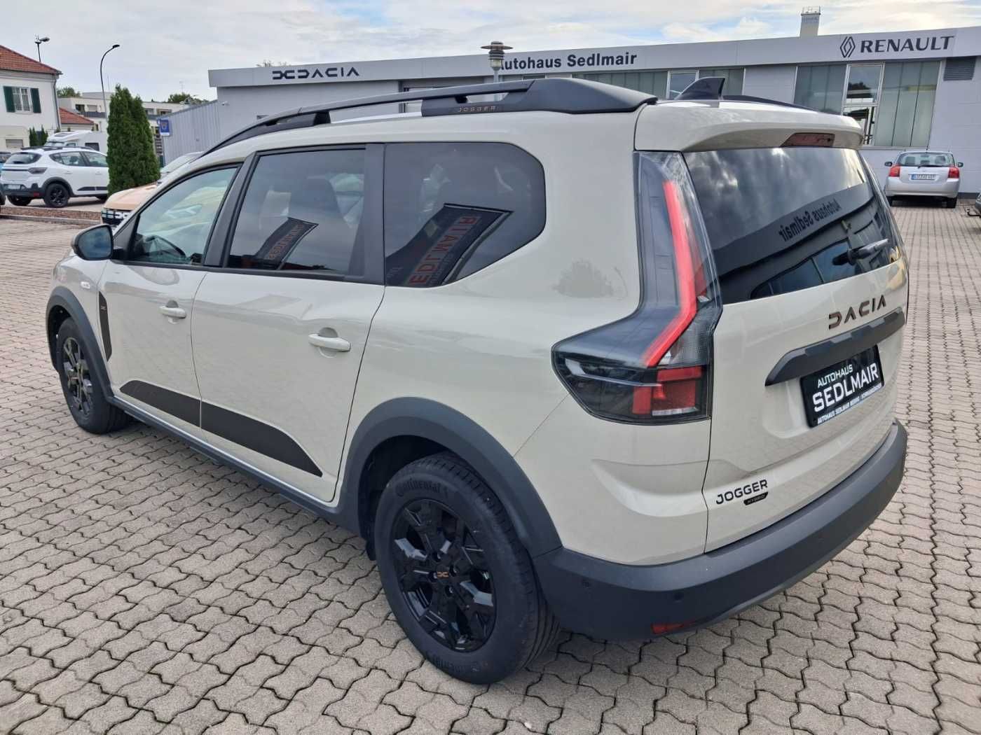 Dacia Jogger Extreme 1.8 Hybrid 155 5-Sitzer, Winter , imagem 3