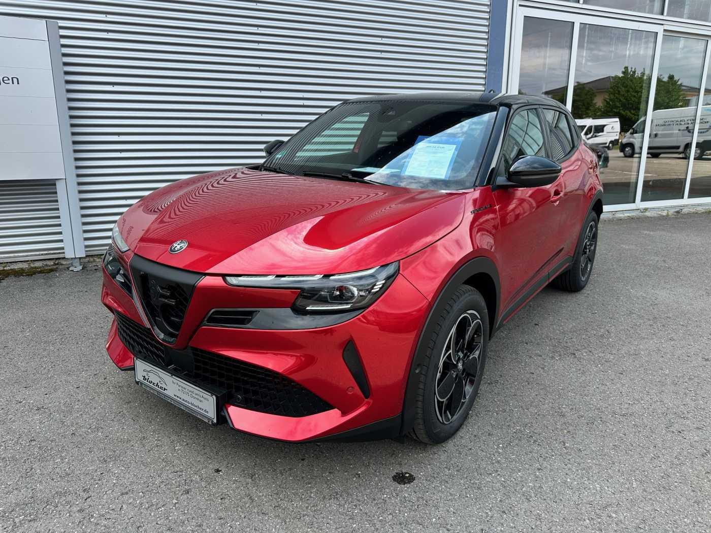 Alfa Romeo Junior 1.2 VGT Ibrida Speciale