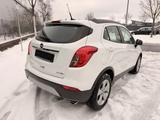 Opel Mokka X Edition *1Hand* Navi*SHZ*TÜV NEU - weiße Opel Mokka X