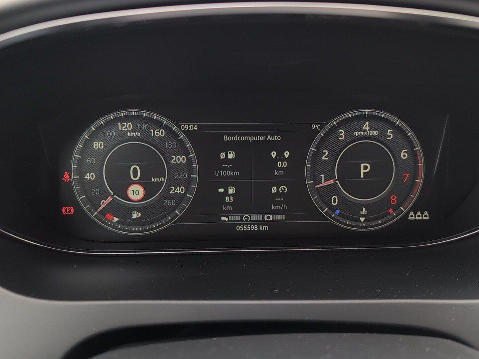 Fahrzeugabbildung Jaguar E-PACE P250 R-Dynamic AWD 1HD GARANTIE PANO NAV+