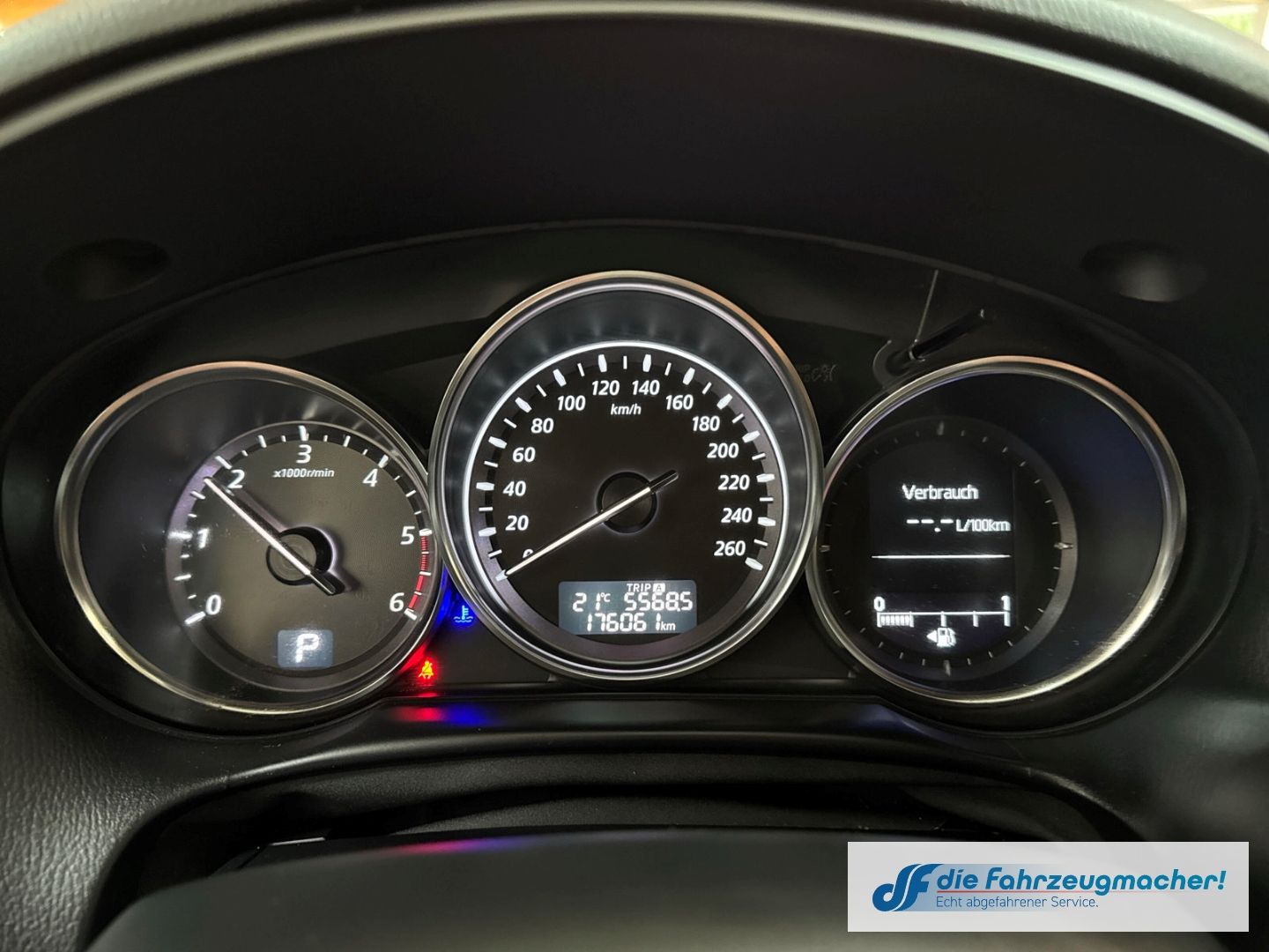 Fahrzeugabbildung Mazda CX-5 Sports-Line AWD 4x4 AUTOMATIK 2.2 SKYACTIV-