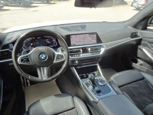 Fahrzeugabbildung BMW 330 e M Sport/1.Hd/LED/Kamera/Virtual/Navi/