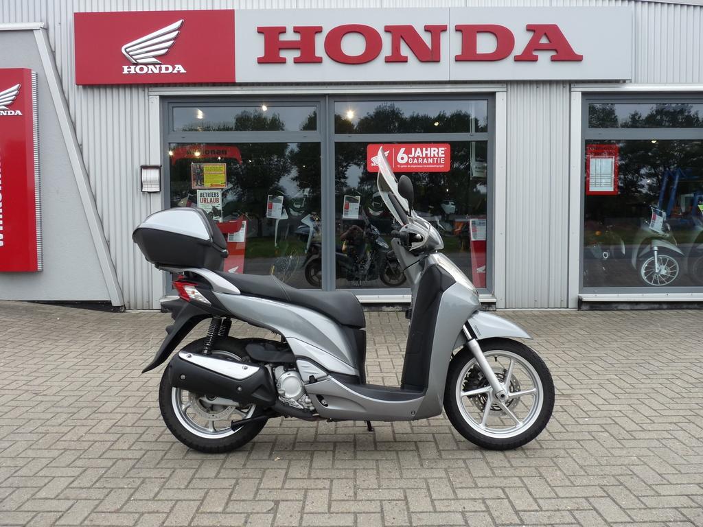 Honda SH 300 ABS sehr gepflegt!