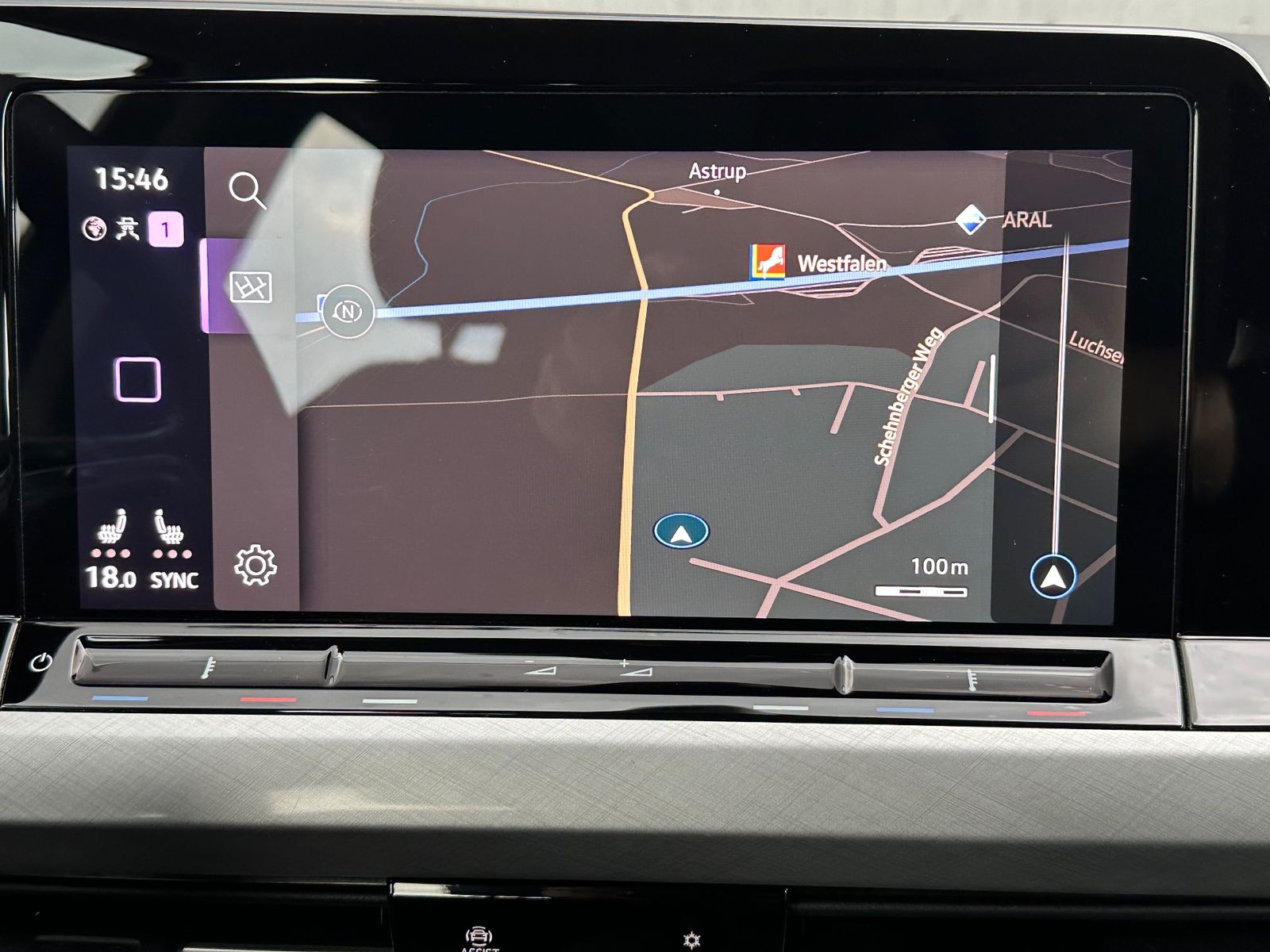 Fahrzeugabbildung Volkswagen Golf Variant 2.0 TDI DSG Life NAV+LED+STHZ+ACC