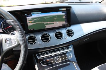 Mercedes E 200 - 11