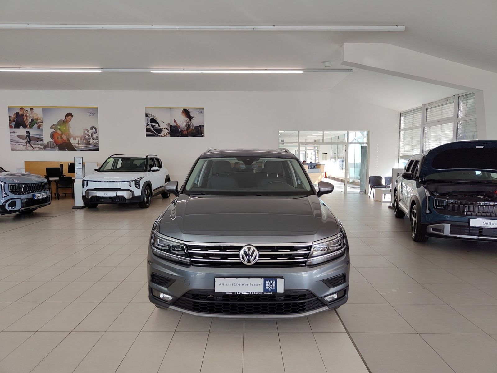VW Tiguan Allspace 1.5 TSI Comfortline Allwetter Kl – Bild 6