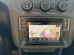 Fahrzeugabbildung Volkswagen Caddy STANDHEIZUNG NAVI TEMPOMAT AHK