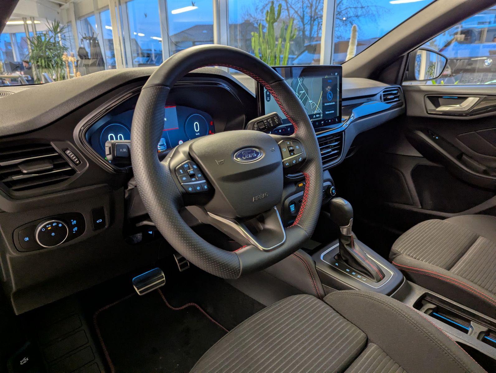 FORD Focus 1.0 ST-Line X EB Matrix Cam B&O Pano ACC - Image 21