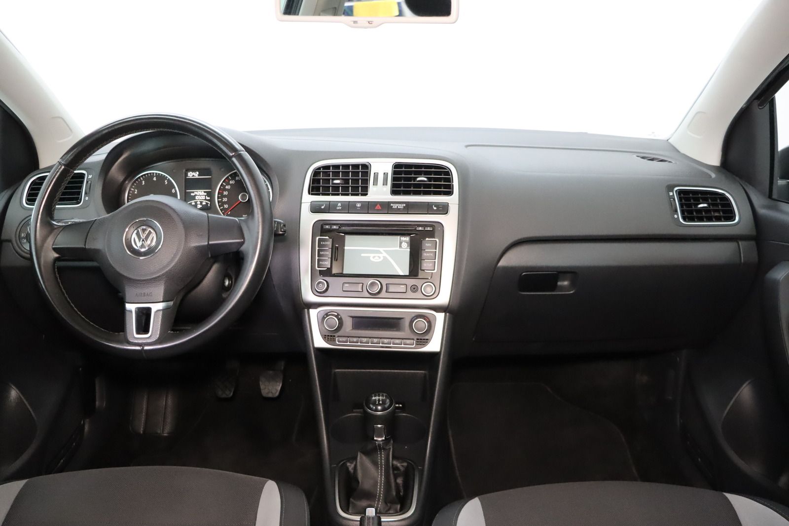Fahrzeugabbildung Volkswagen Polo 1.2 Life Klimaaut. * SHZ * Alu * LED