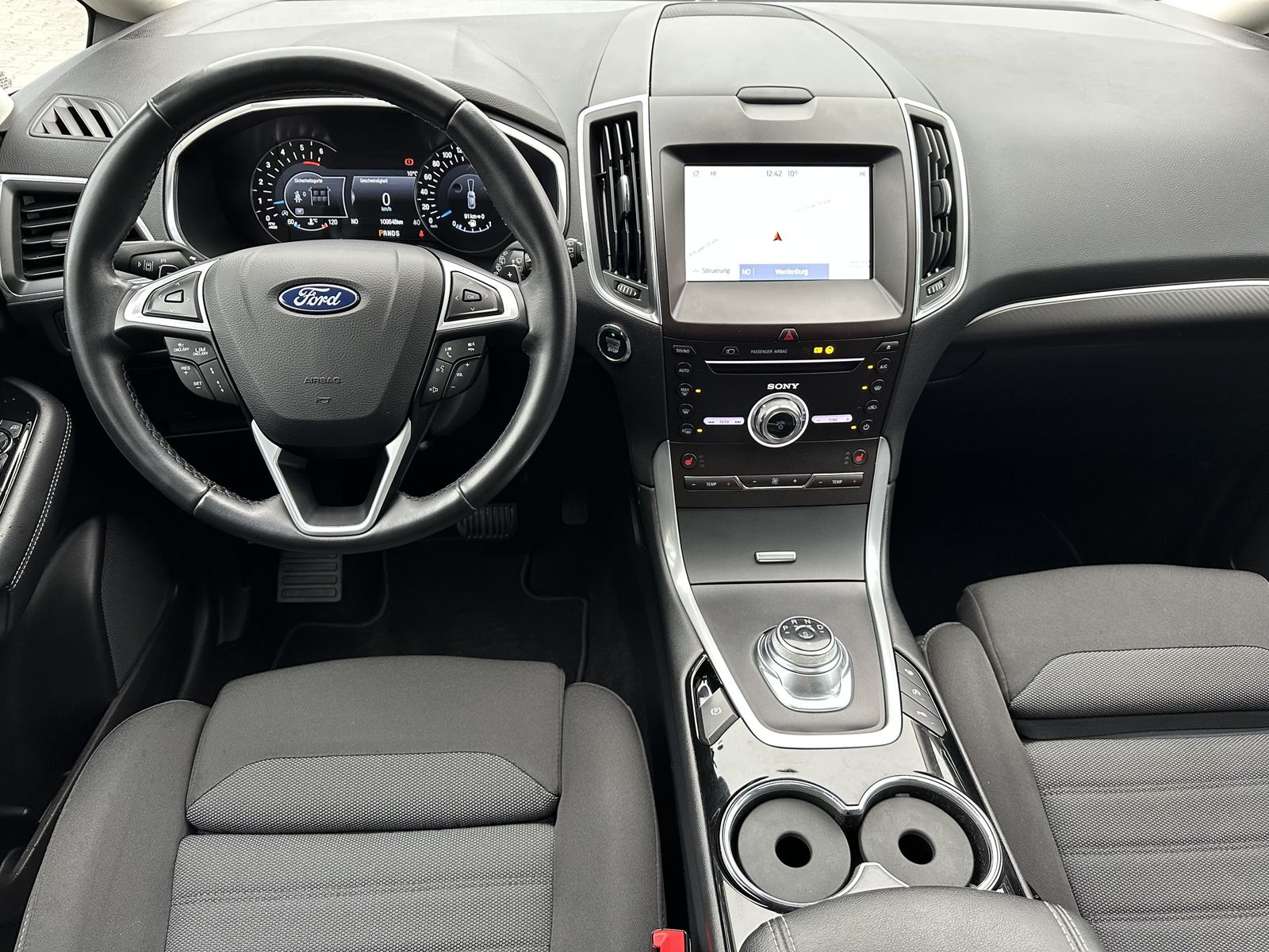 Fahrzeugabbildung Ford Galaxy 2.0 EB Aut. Titanium NAV+LED+PANORAMA+AHK