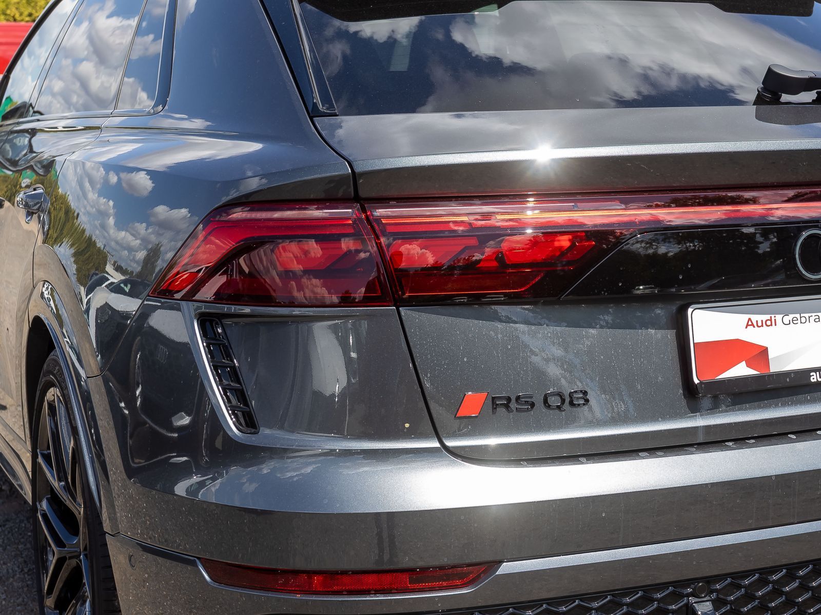 Audi RSQ8 - Bild 8