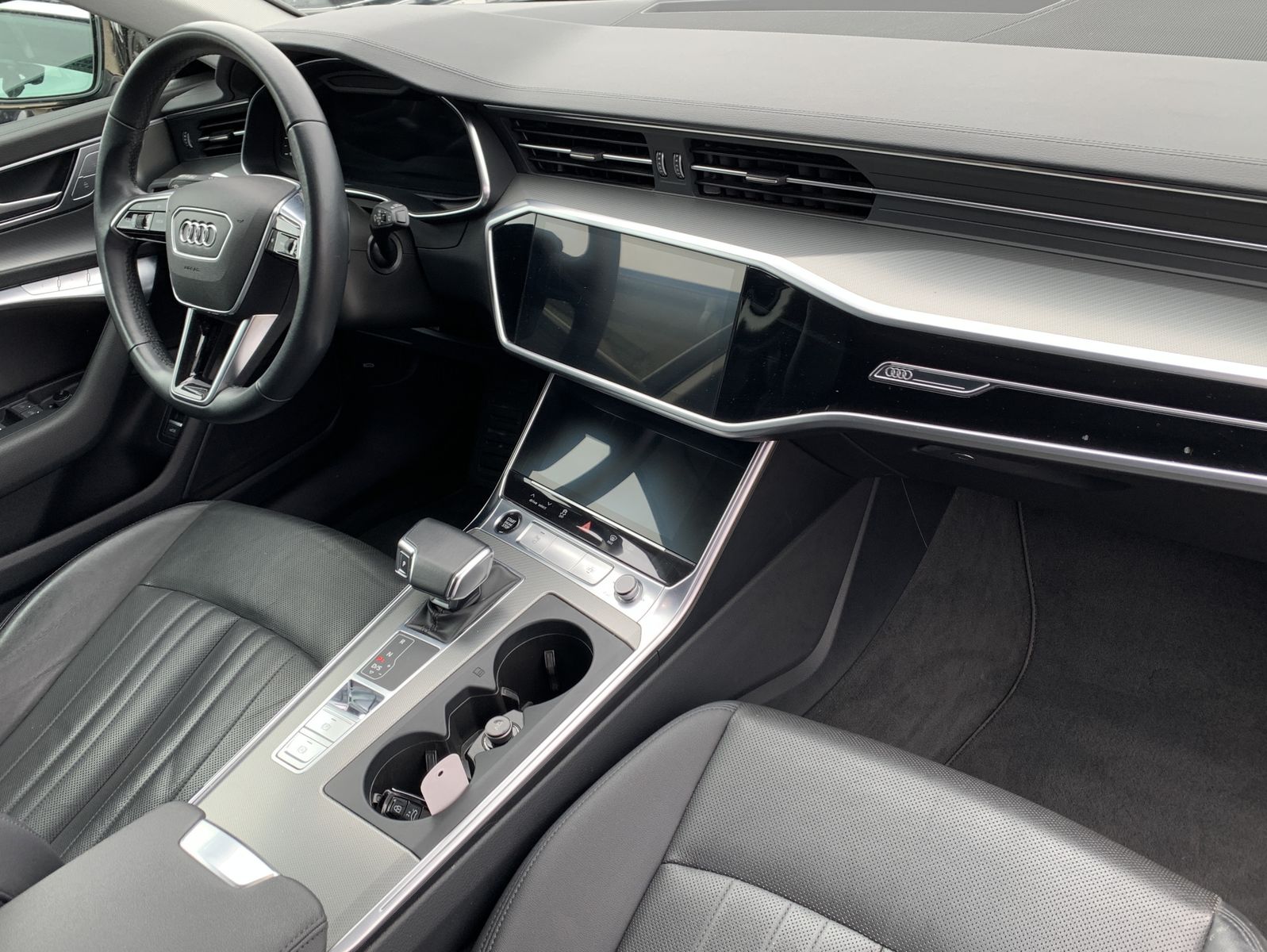 Fahrzeugabbildung Audi A6 40 TDI*Design*Leder*LED-Matrix*Cam*Pano*